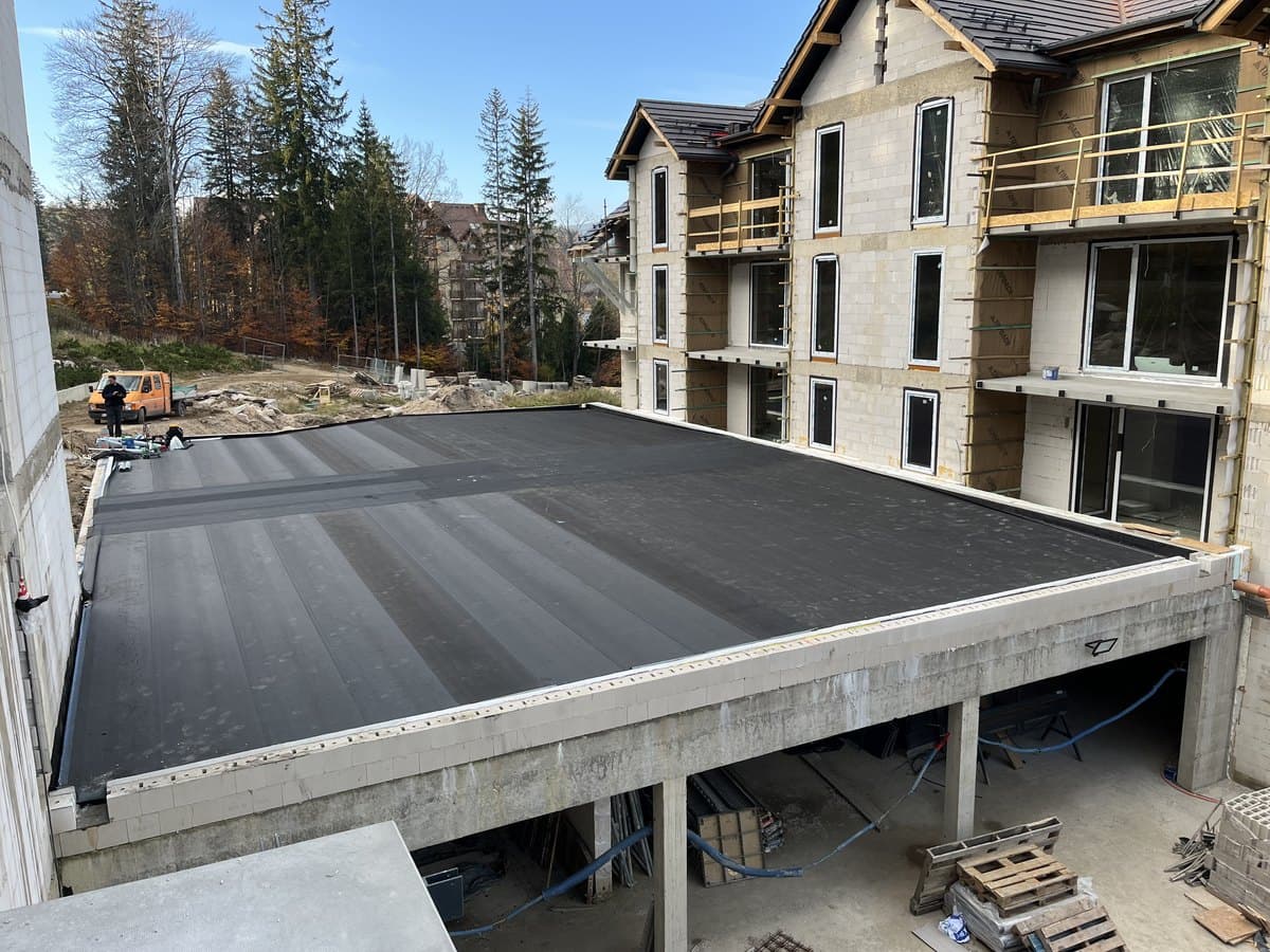 Membrany EPDM Hertalan w realizacjach Spec.Bud